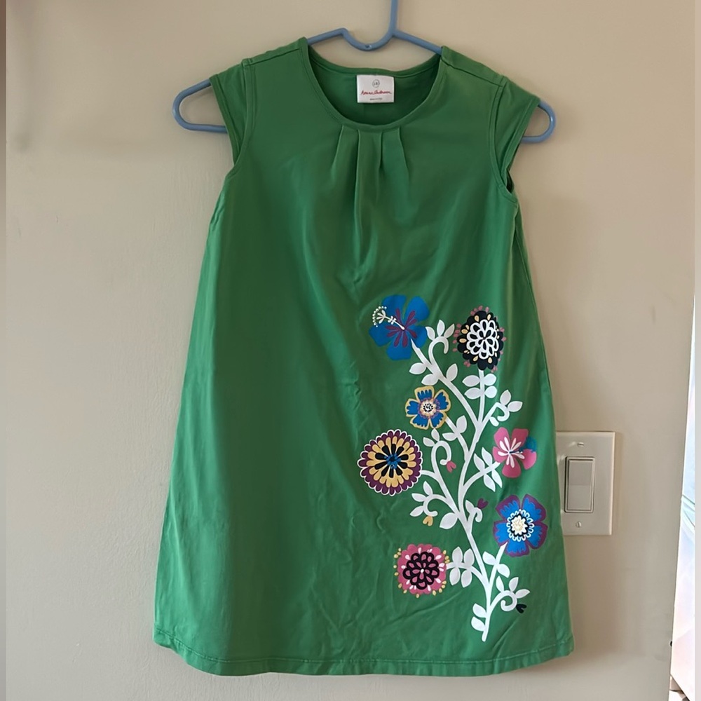 Hanna Andersson-{Size 140(10}-Girls Short Sleeve Green Dress with Flowers